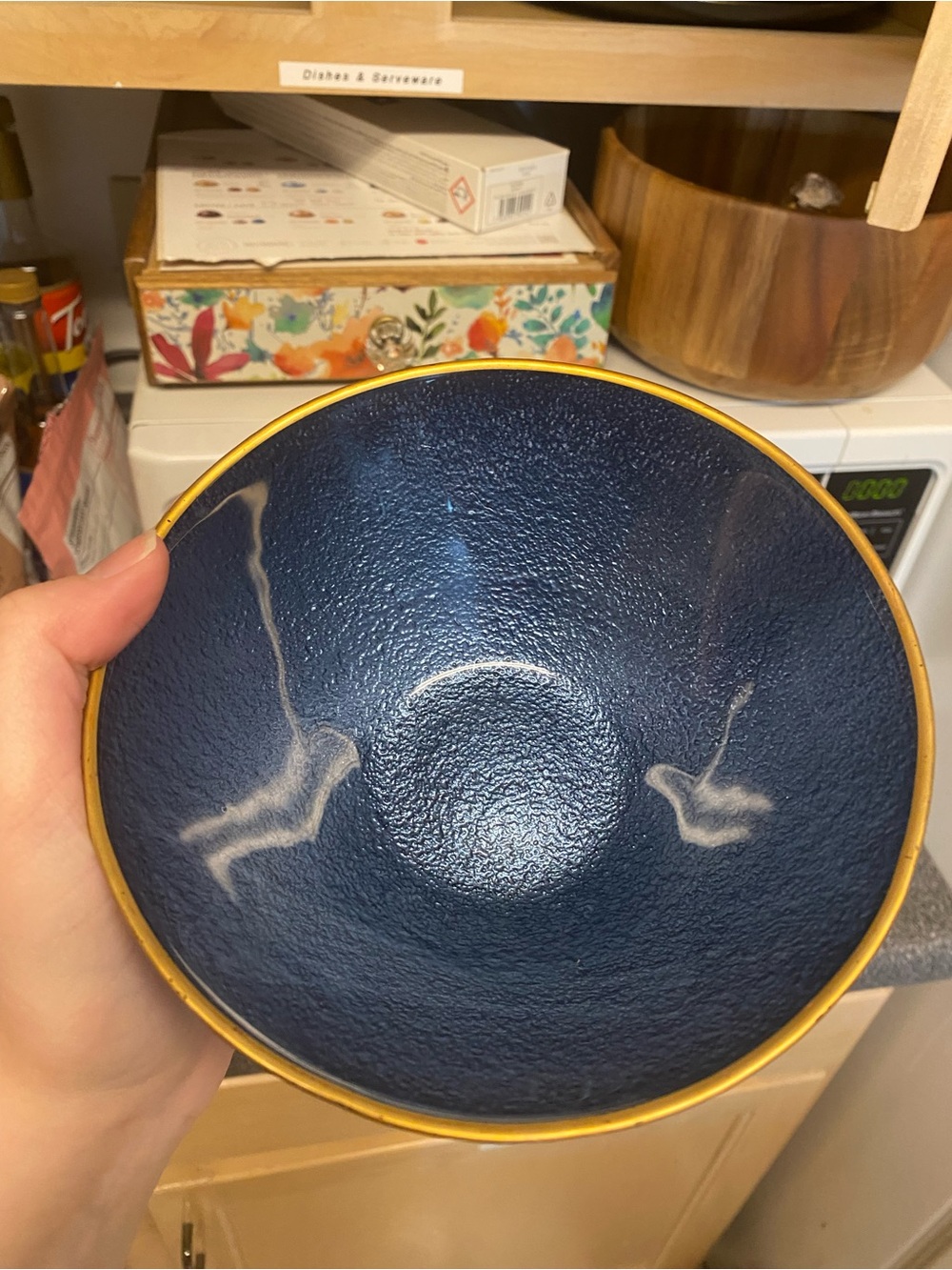 Dining Set-4 bowls, 4 plates, 1 standing tray